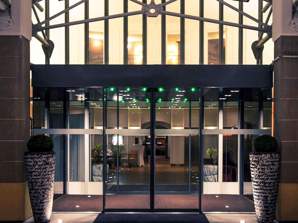 hotel mercure salzburg city adults only