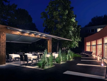 hotel mercure salzburg city adults only