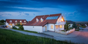 Appartementhaus Martina,Morbisch Am See>>Eisenstadt-Umgebung,3 star