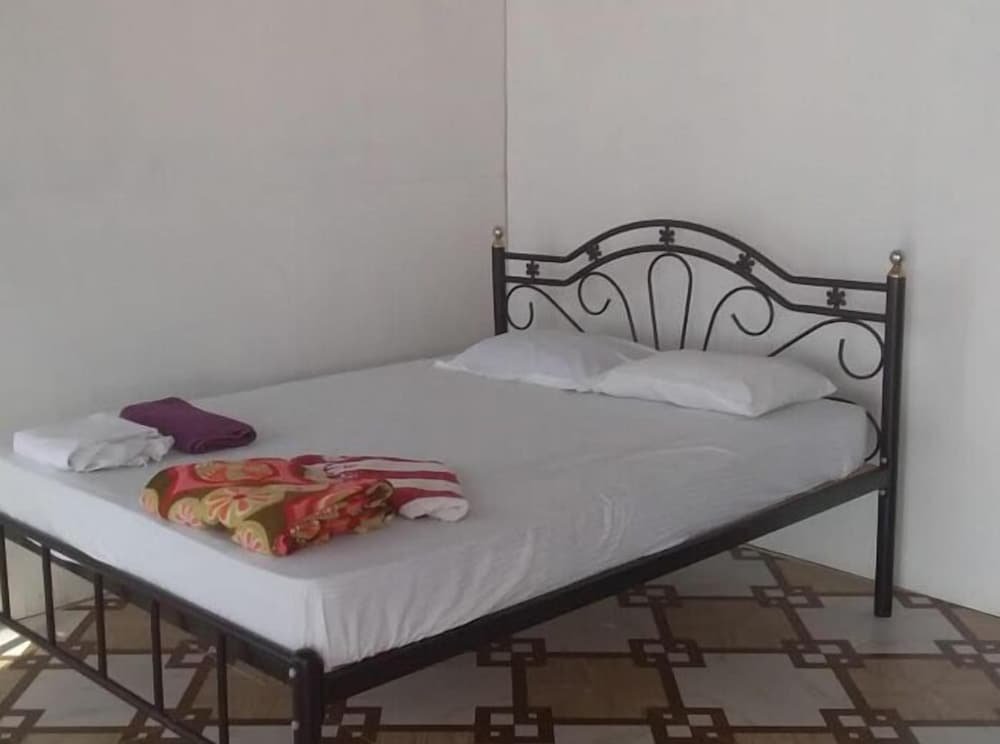 Kashinath Beach Huts,Canacona,3 star