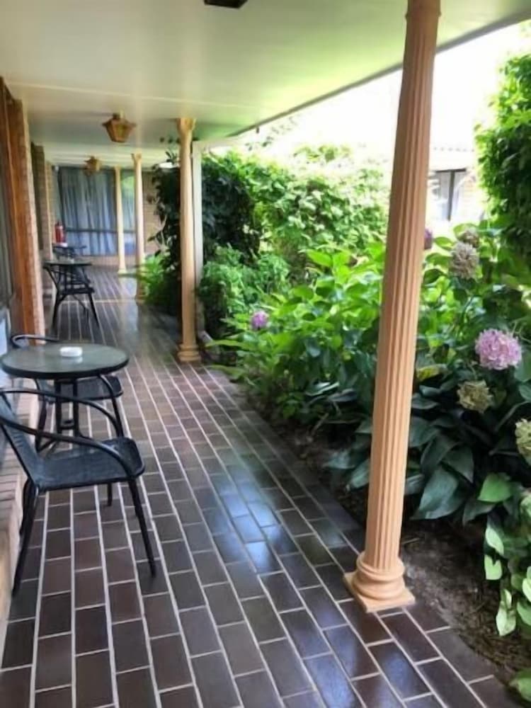 muswellbrook motor inn