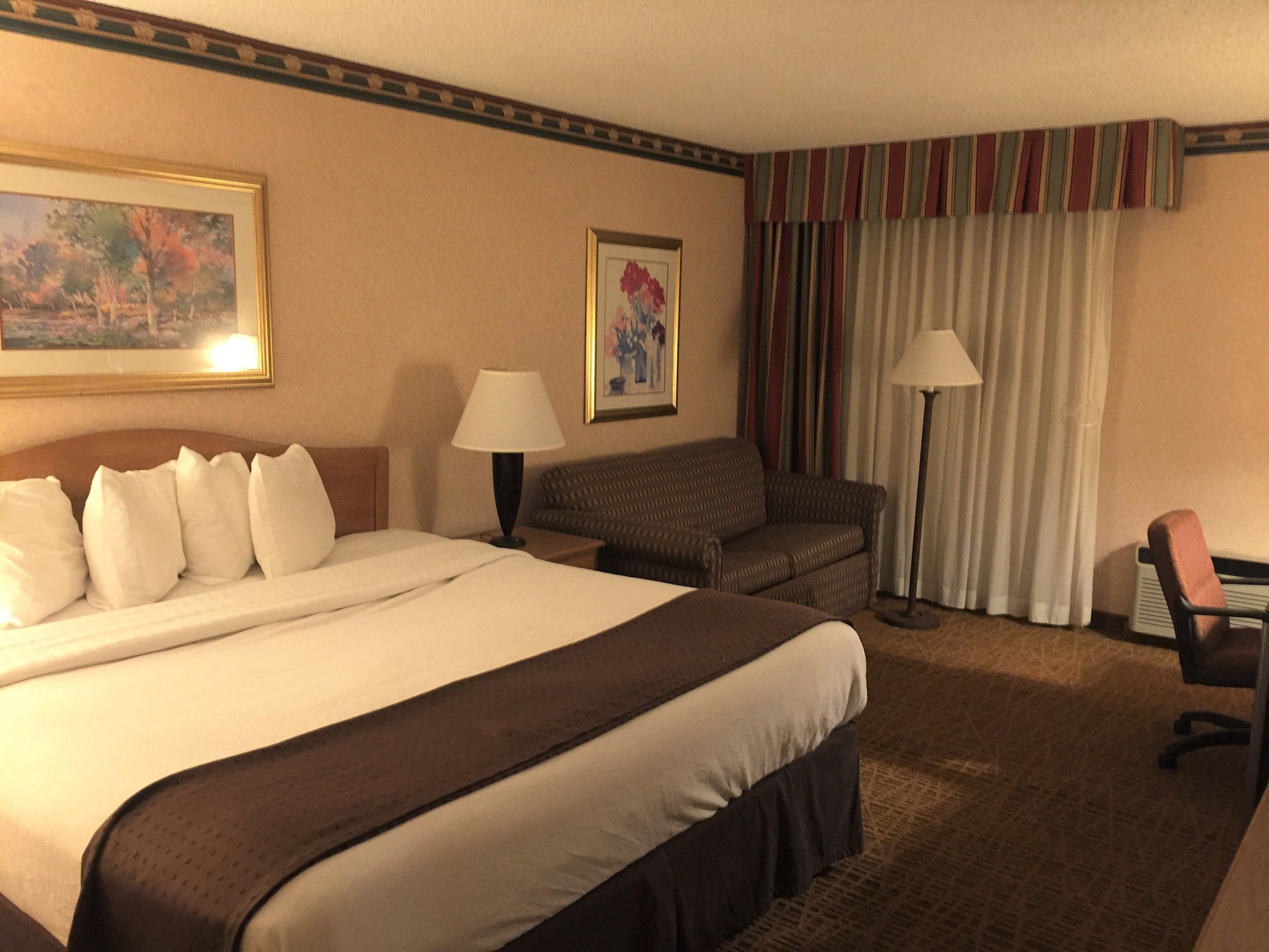 americas best value inn and suites boise