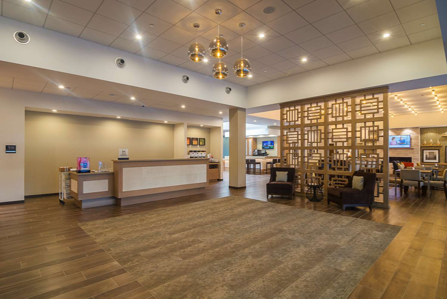 hampton inn chicago north loyola station