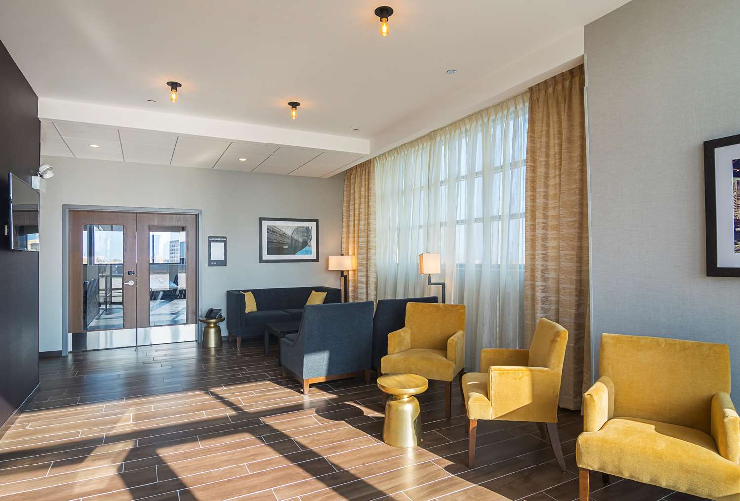 hampton inn chicago north loyola station