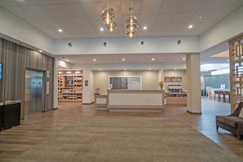 Hampton Inn Chicago North-Loyola Station,Evanston>>Chicago,3 star