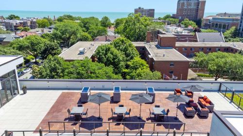 hampton inn chicago north loyola station