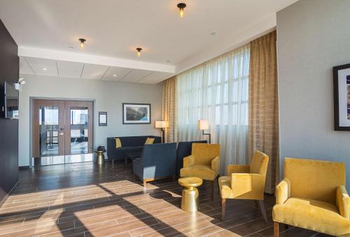 hampton inn chicago north loyola station