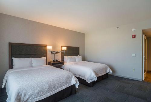 hampton inn chicago north loyola station