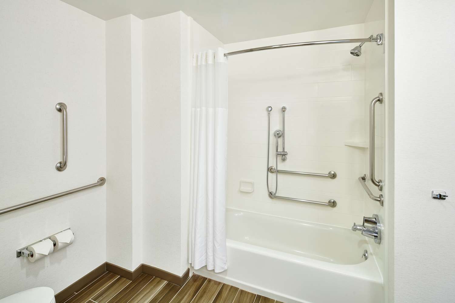 hampton inn and suites oahu kapolei