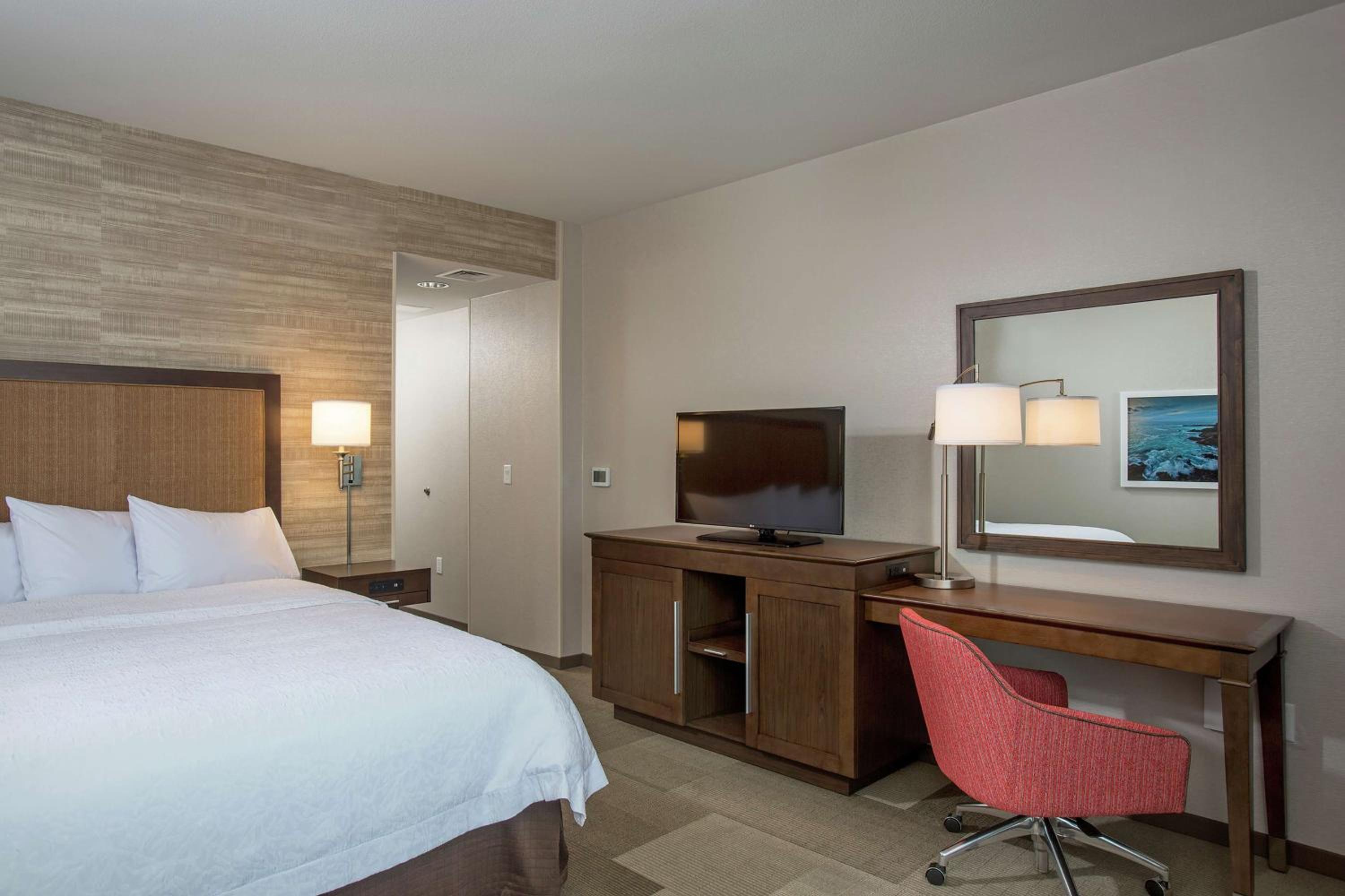 hampton inn and suites oahu kapolei