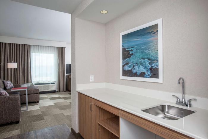 hampton inn and suites oahu kapolei