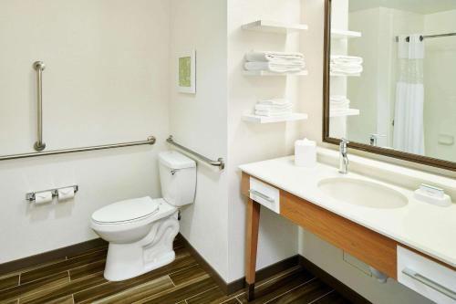 hampton inn and suites oahu kapolei