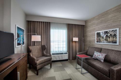 hampton inn and suites oahu kapolei