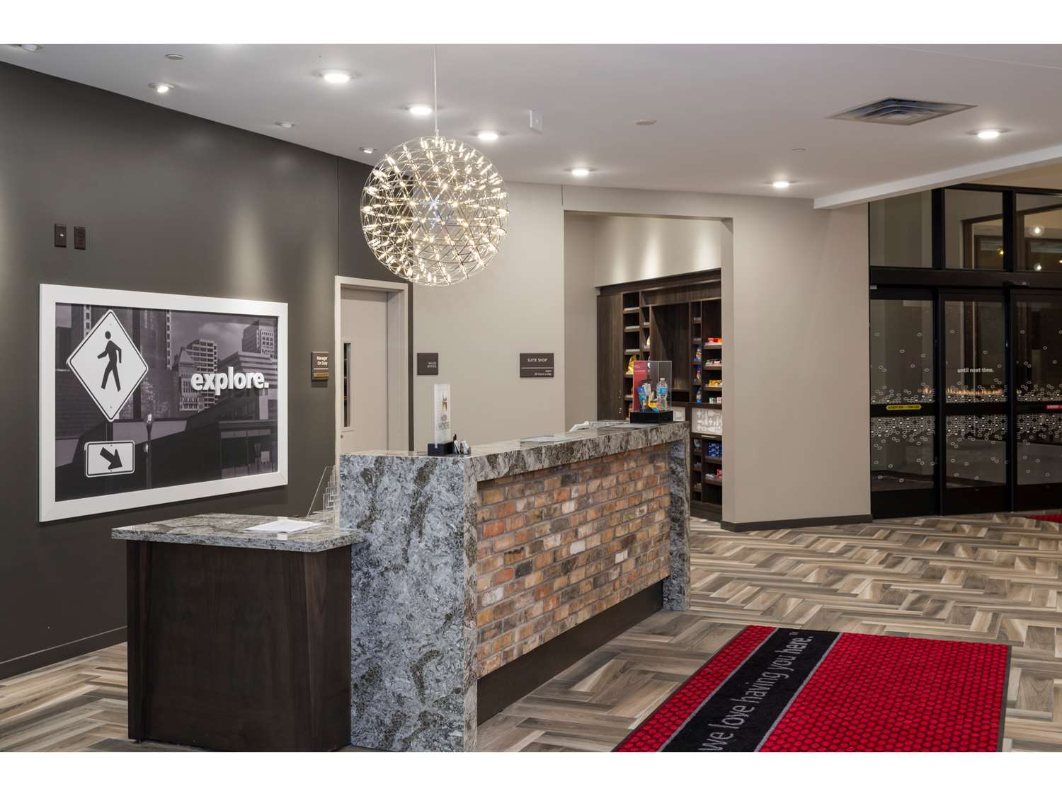 hampton inn and suites minneapolis university area