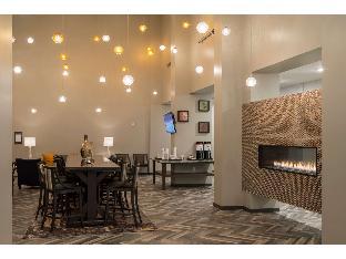 hampton inn and suites minneapolis university area