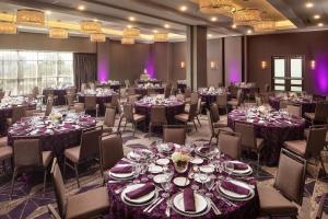Embassy Suites By Hilton Charlotte Uptown,North Carolina>>Charlotte,4 star