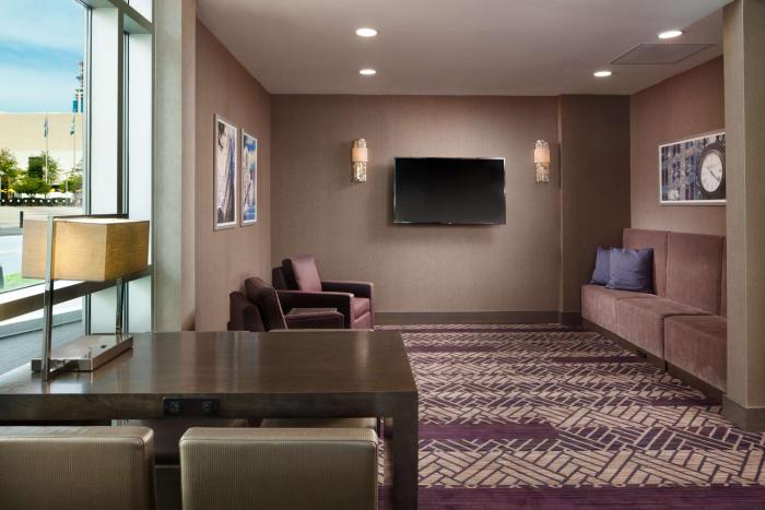 embassy suites by hilton charlotte uptown