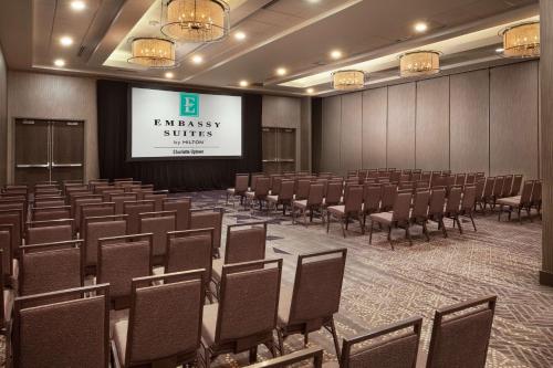 embassy suites by hilton charlotte uptown