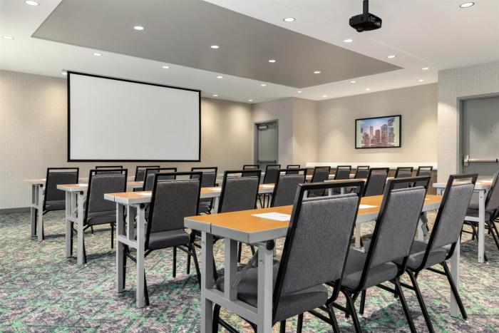 home2 suites by hilton houston energy corridor