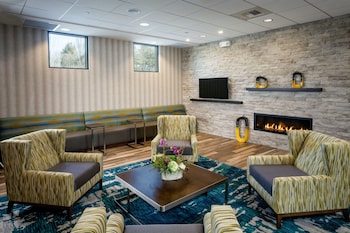 hampton inn and suites by hilton seattle northgate