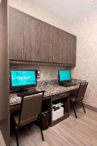 hampton inn and suites by hilton thunder bay