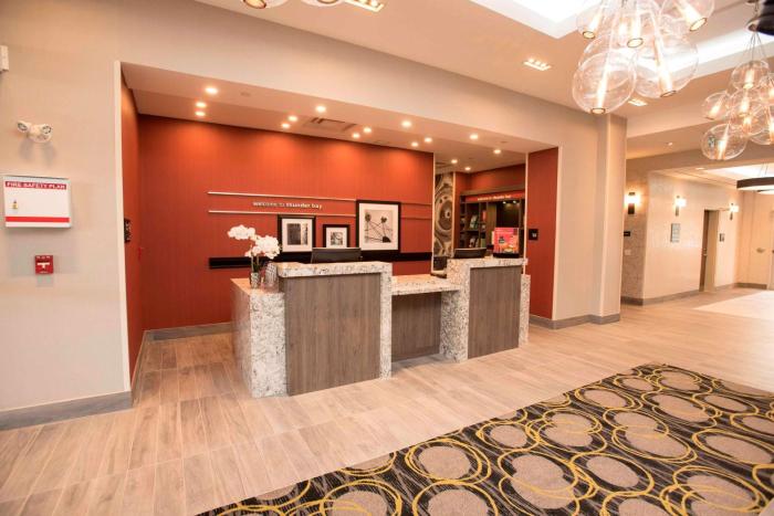 hampton inn and suites by hilton thunder bay