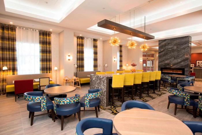 hampton inn and suites by hilton thunder bay