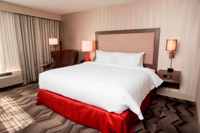 hampton inn and suites by hilton thunder bay
