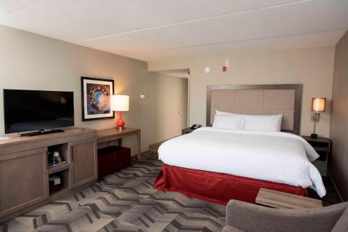 hampton inn and suites by hilton thunder bay