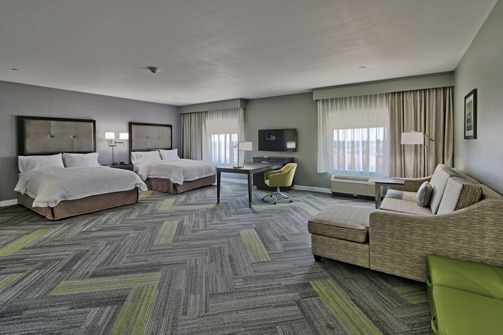 hampton inn and suites guthrie