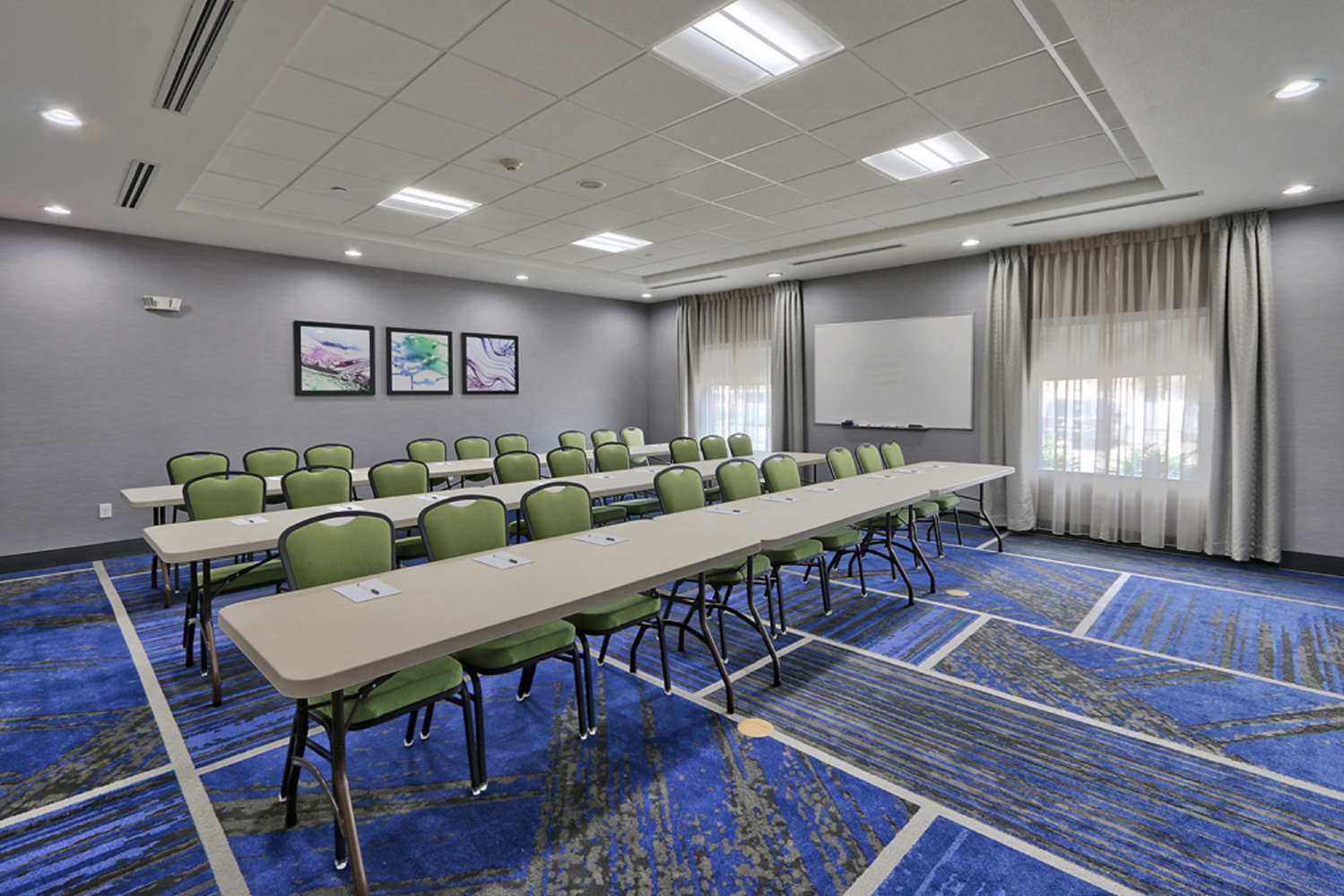 hampton inn and suites guthrie