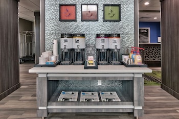 hampton inn and suites guthrie