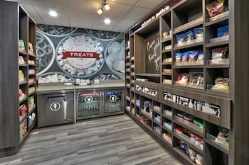 hampton inn and suites guthrie