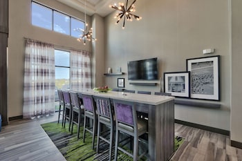 hampton inn and suites guthrie