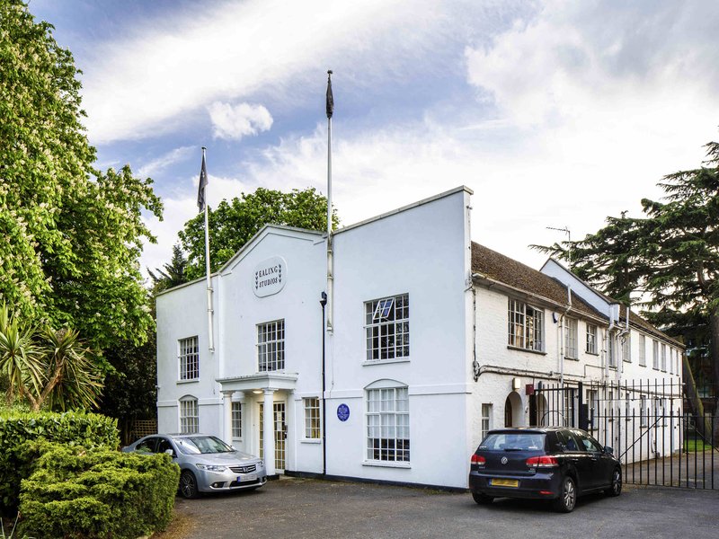 ibis styles london ealing