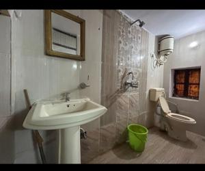 tanu guest house