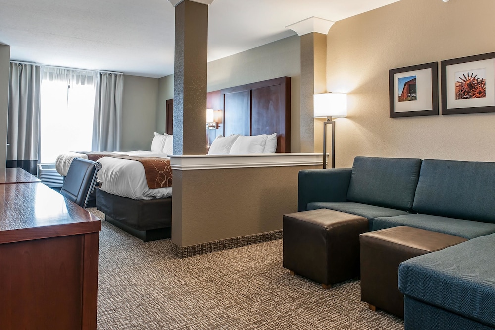 comfort suites rensselaer near fair oaks