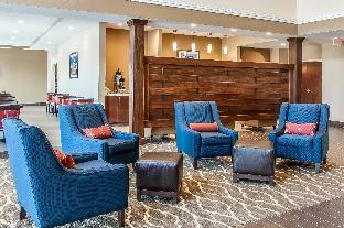 comfort suites rensselaer near fair oaks