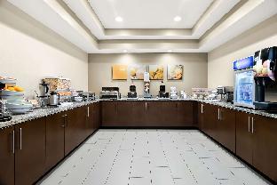 comfort suites rensselaer near fair oaks