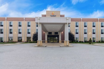 comfort suites rensselaer near fair oaks