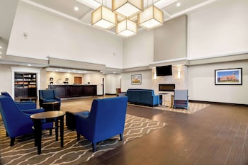 comfort suites rensselaer near fair oaks