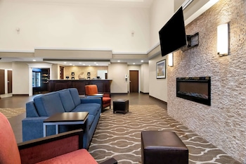 comfort suites rensselaer near fair oaks