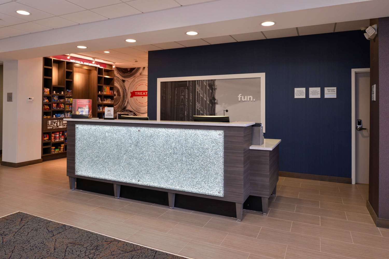 hampton inn and suites albany east greenbush