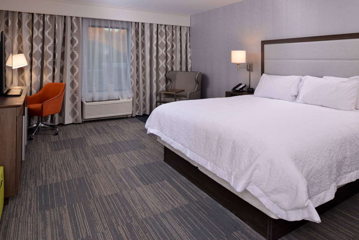hampton inn and suites albany east greenbush