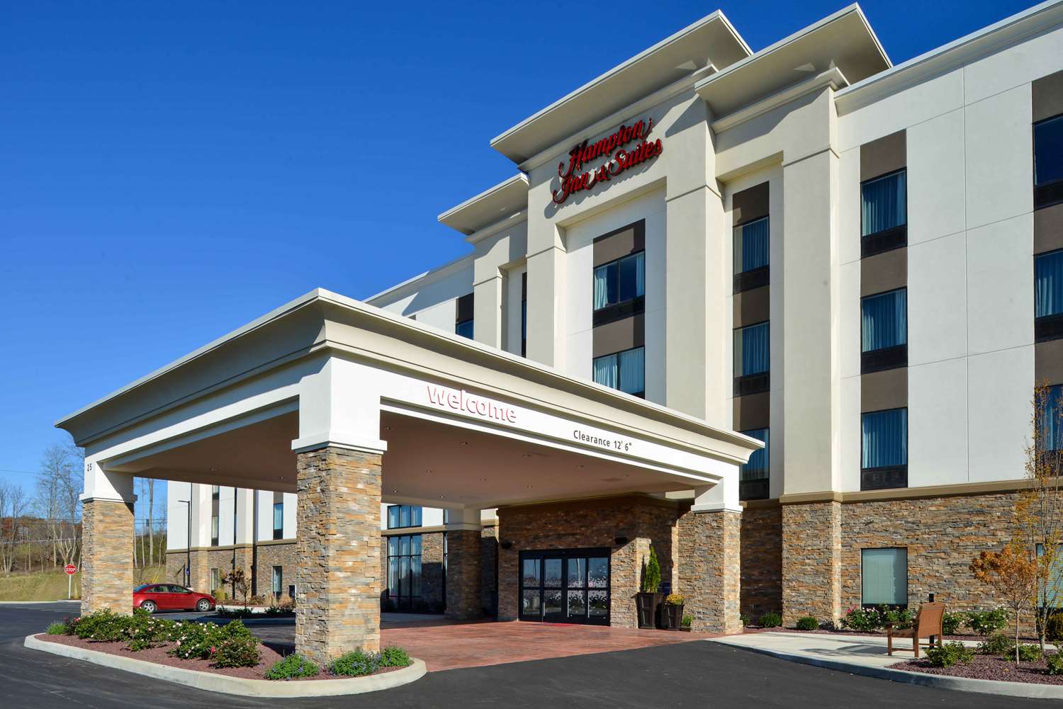 hampton inn and suites albany east greenbush
