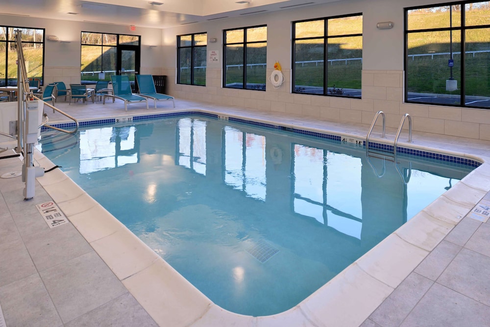 hampton inn and suites albany east greenbush