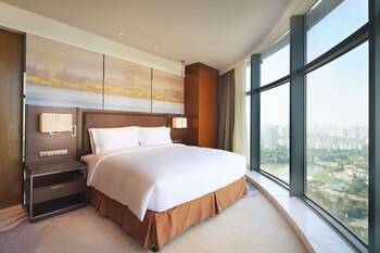 doubletree by hilton ningbo beilun