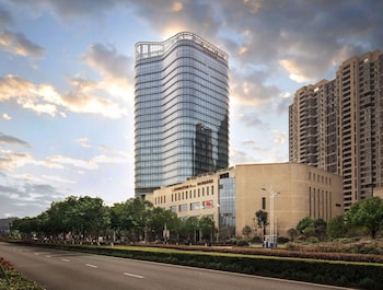 doubletree by hilton ningbo beilun