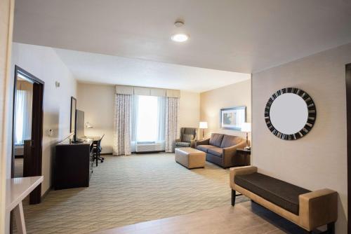 hilton garden inn indiana at iup