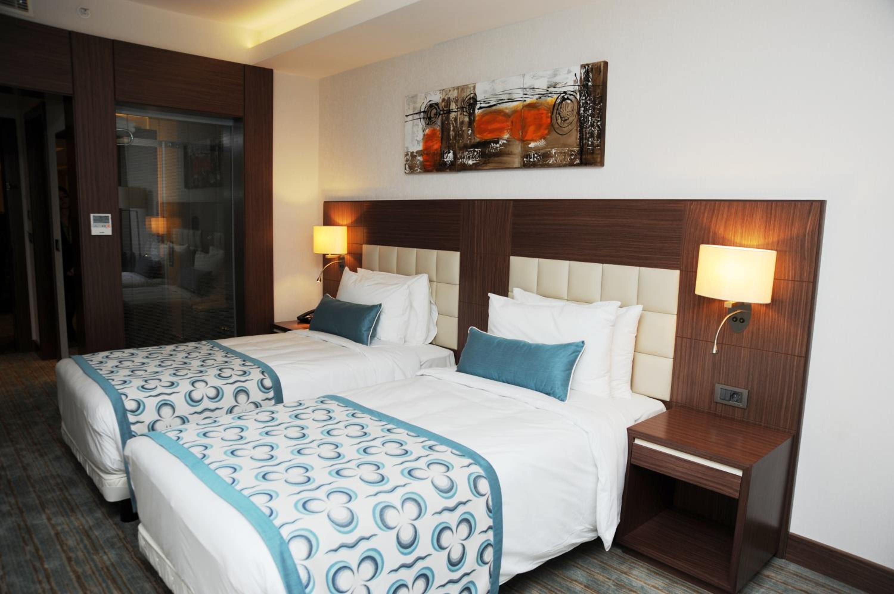 hampton by hilton istanbul zeytinburnu